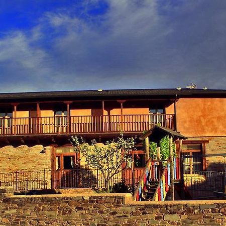 Las Fontaninas Noceda del Bierzo Exteriör bild