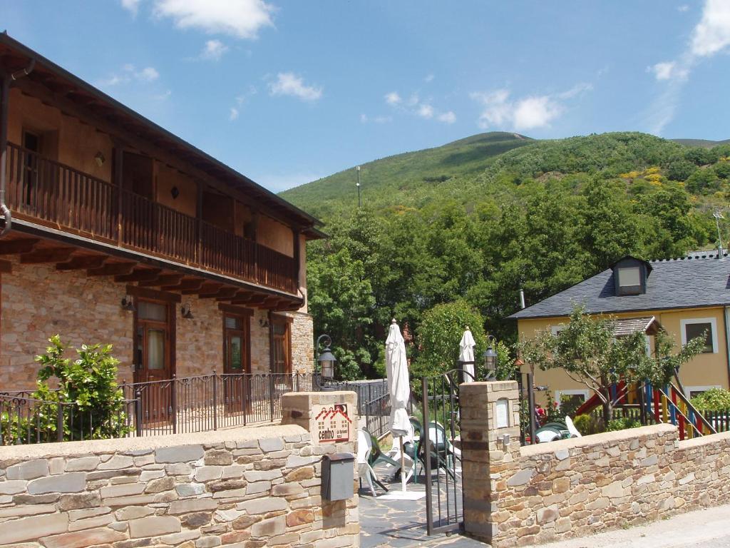 Las Fontaninas Noceda del Bierzo Exteriör bild